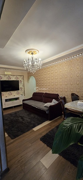 3-к квартира, 55 кв.м., Россия,  Мурманская область,  Мурманск г.,  Коминтерна ул., 15